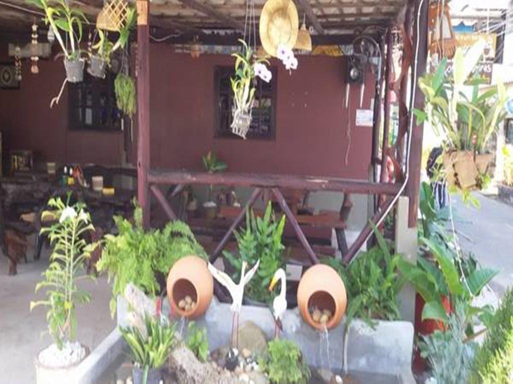 Sangjun Guesthouse Trat Exteriör bild