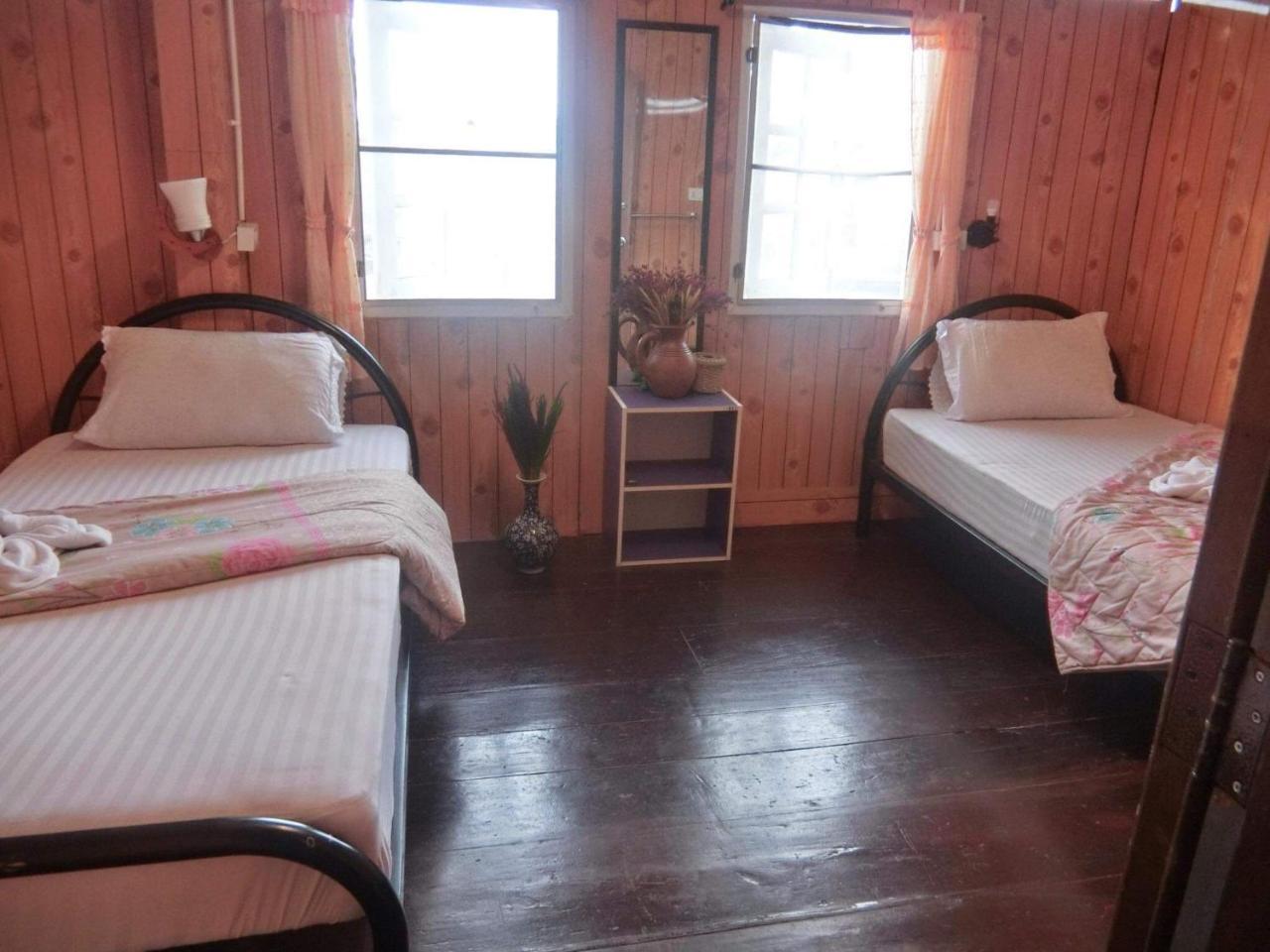 Sangjun Guesthouse Trat Exteriör bild