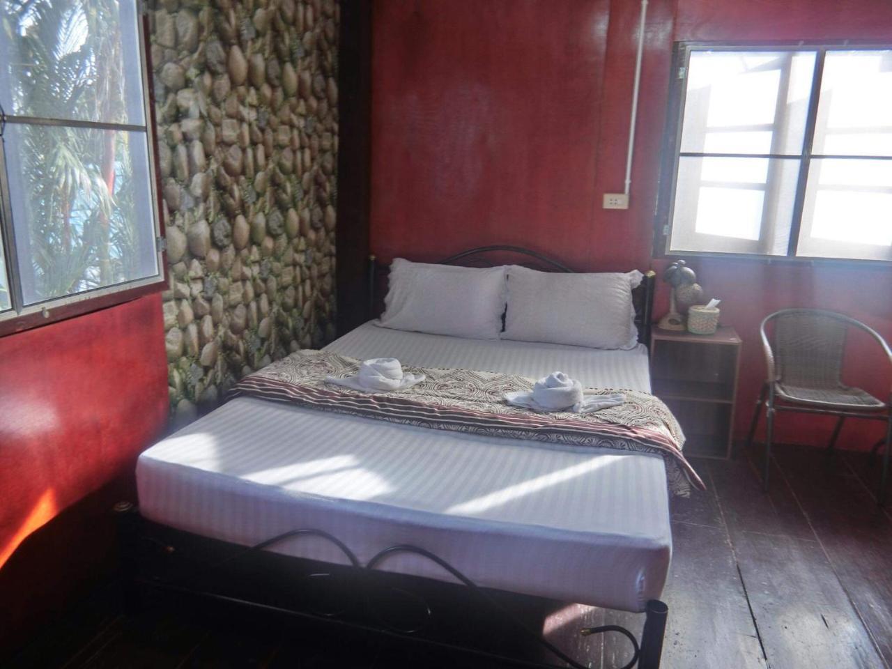 Sangjun Guesthouse Trat Exteriör bild